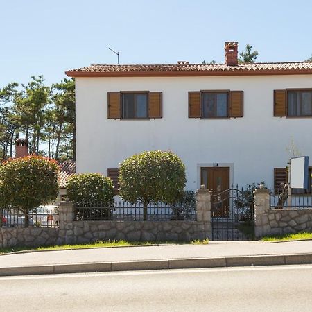 House Kontus Hotel Пломин Екстериор снимка