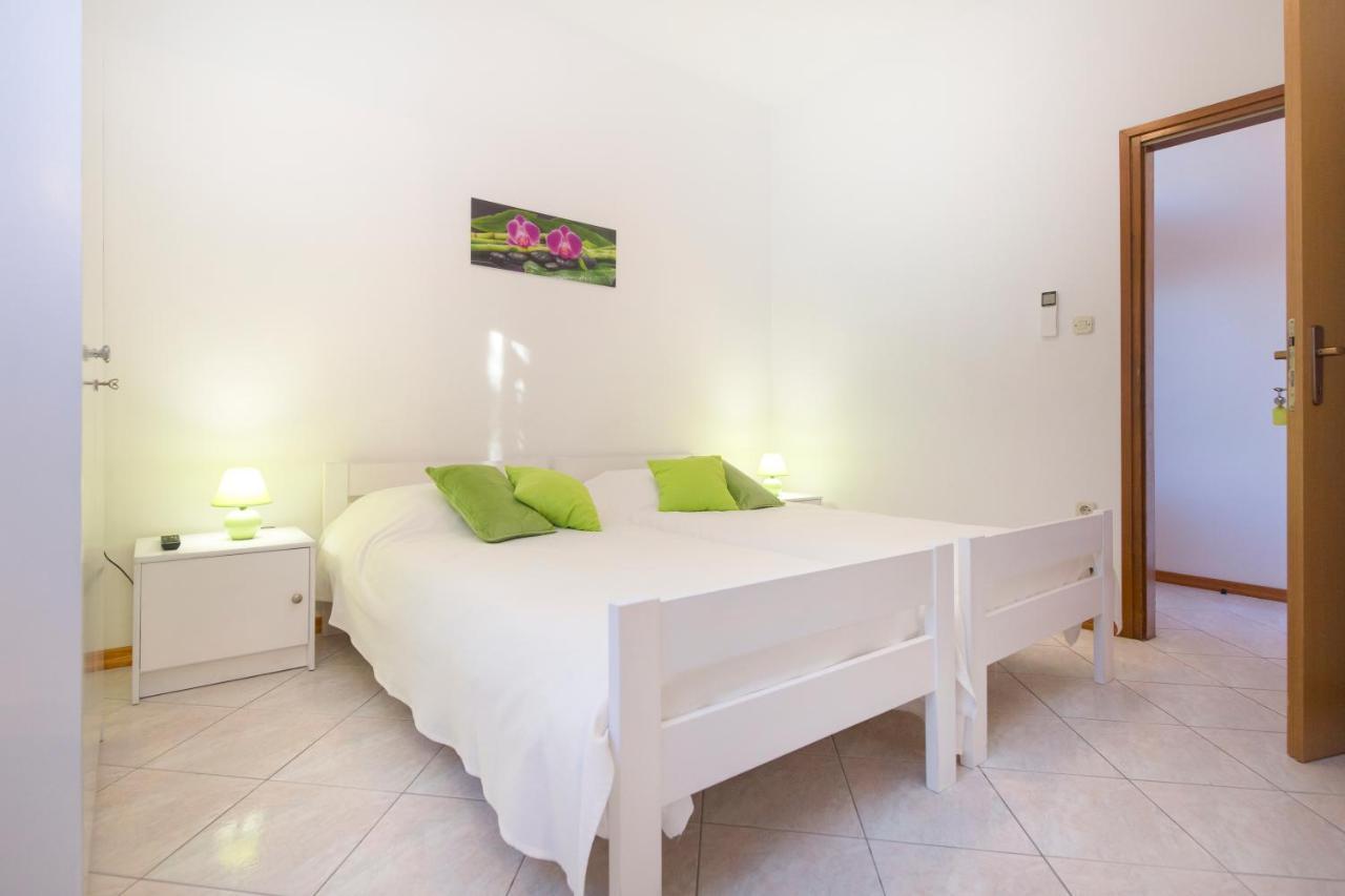 House Kontus Hotel Пломин Екстериор снимка